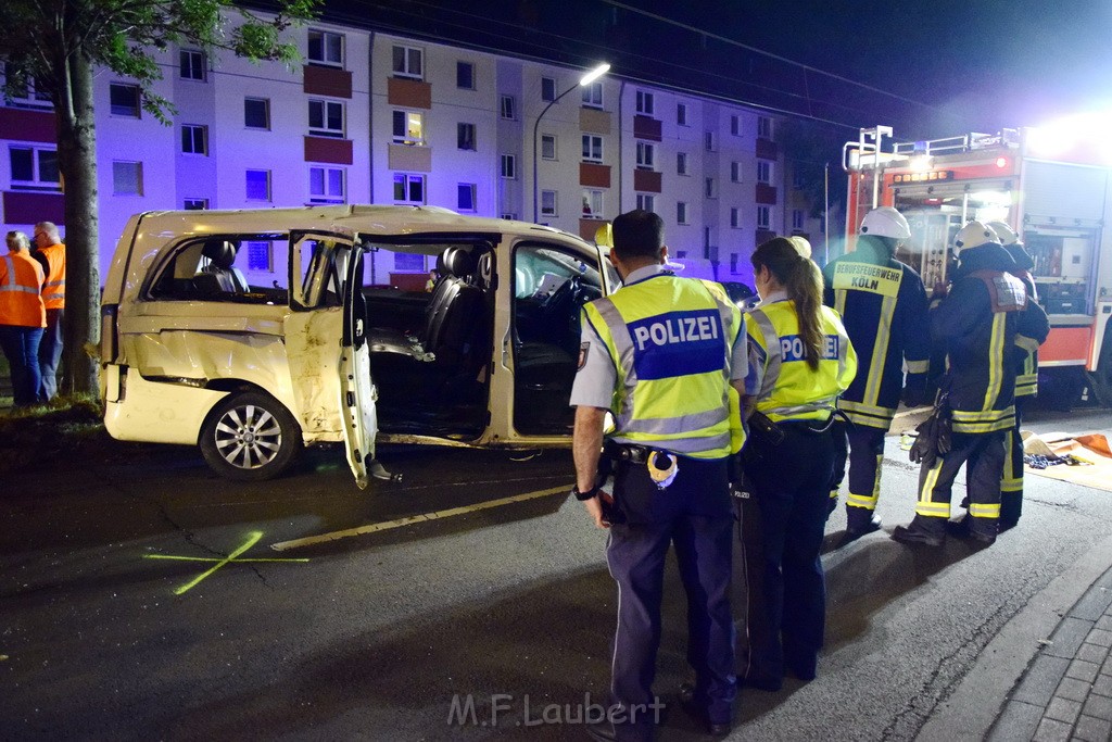 VU PKW Strab Koeln Niehl Amsterdamerstr Friedrich Karlstr P224.JPG - Miklos Laubert